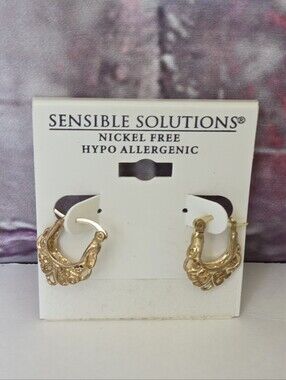 Sensible Solutions Gold Sculpted Hoop Earrings NWT